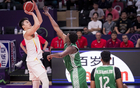 中國男籃新星2米06，首秀驚艷，得分10+4，罰球魔術(shù)師！